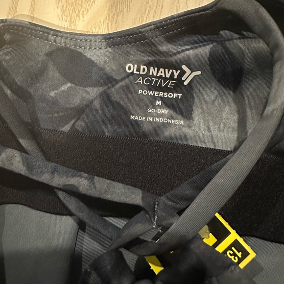 Old Navy Active PowerSoft Shelf-Bra Tank Top tonal leaf Size Medium floral - Picture 4 of 7